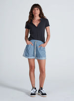 Classic Henley in Stone Black