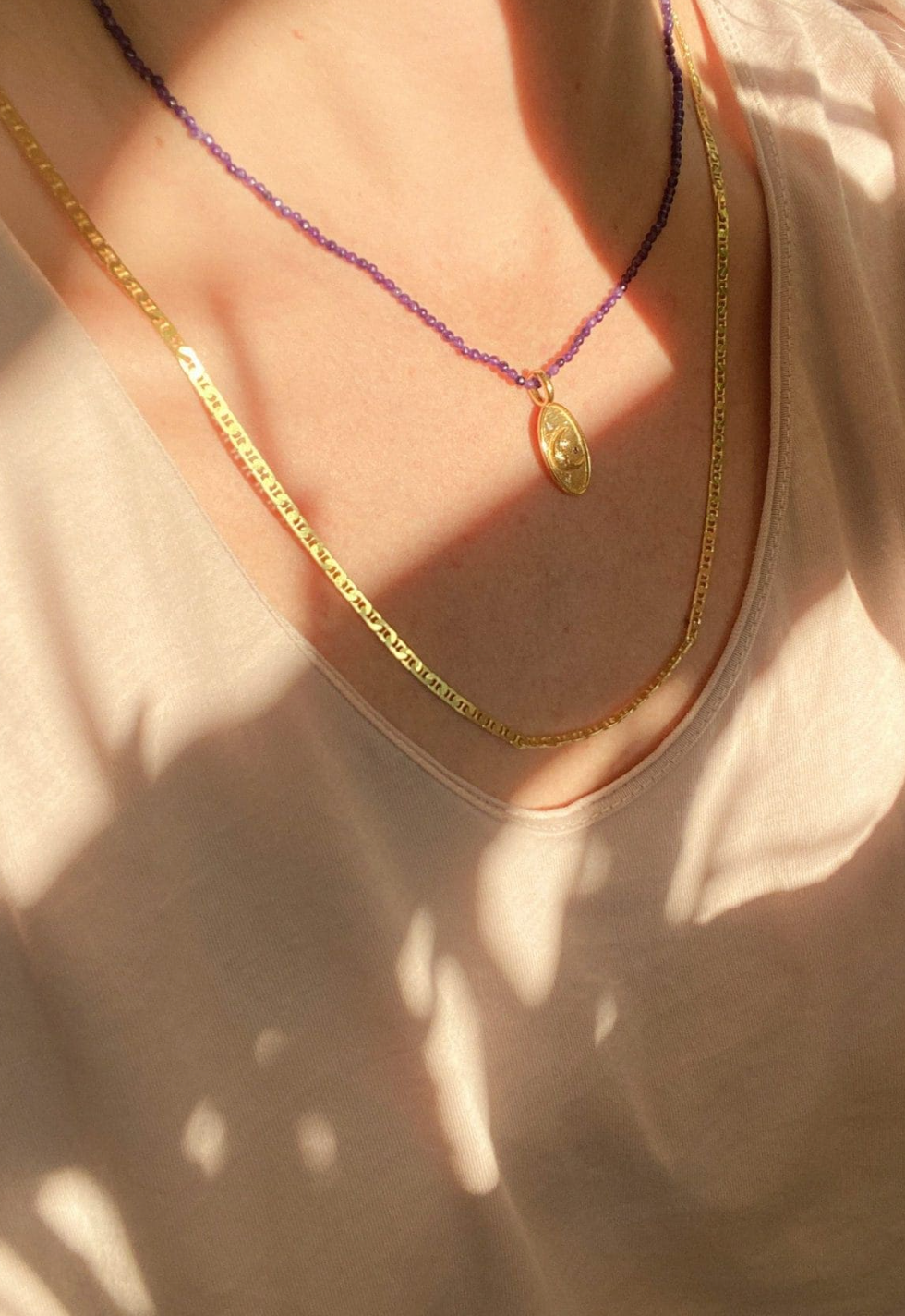 Sky Oval Purple Crystal Necklace