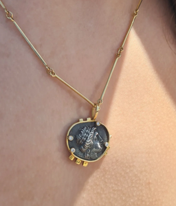 Heritage Gold Diamond Necklace ''Thessalon''