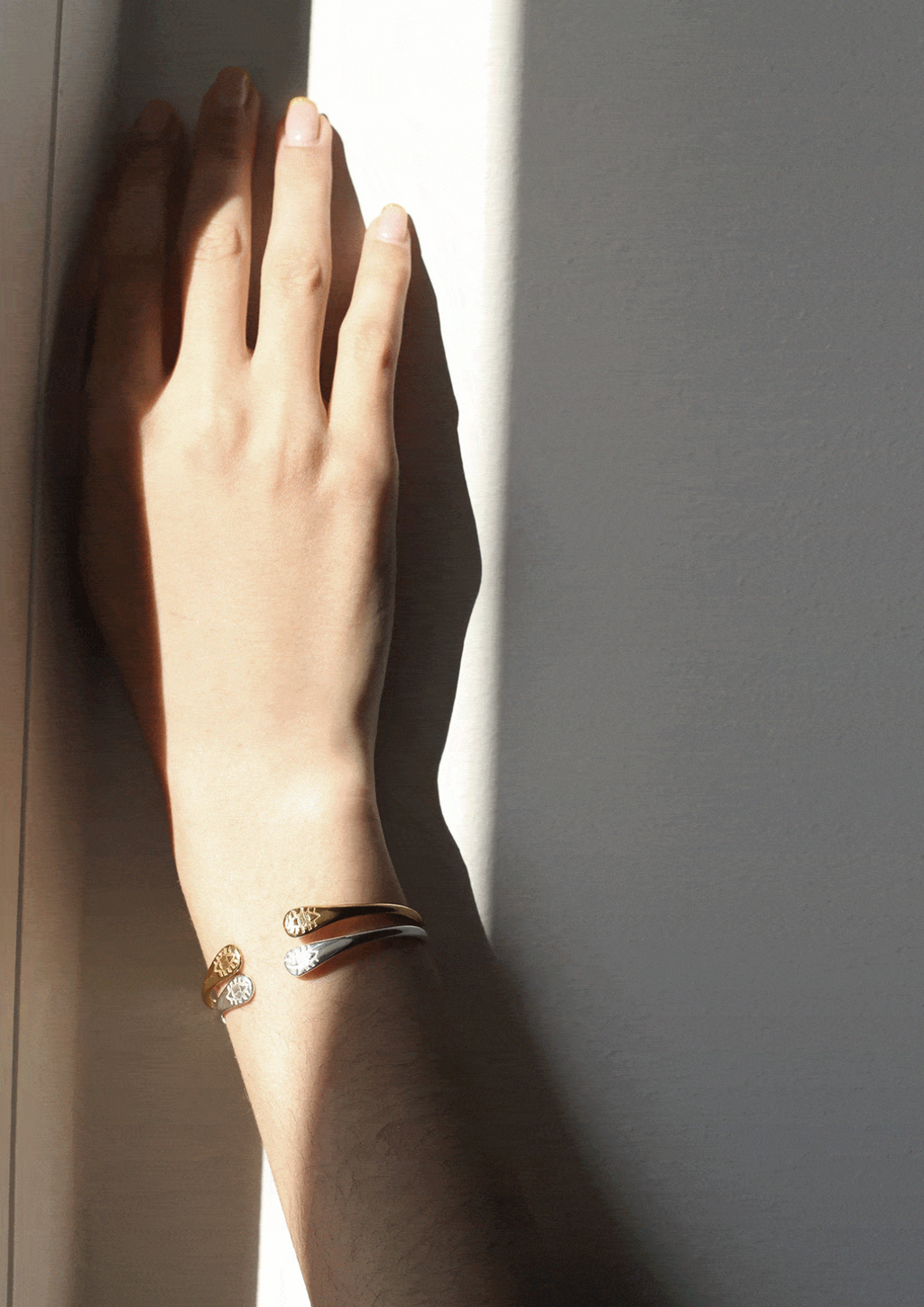 Delian Small Cuff in Gold Vermeil