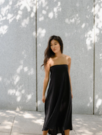 The Wallflower Linen Skirt in Black