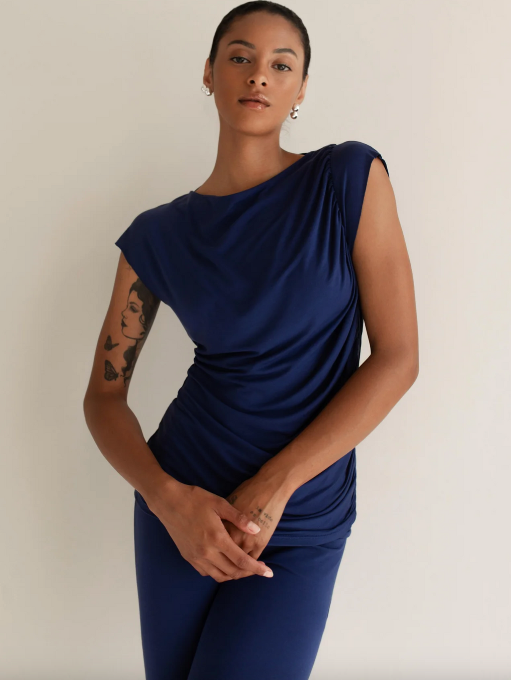 Greta Rouched Tee in Future Dusk