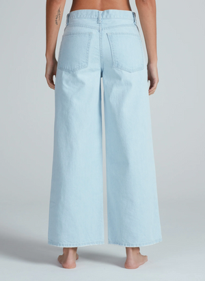 Cropped Atomic in Bleachout