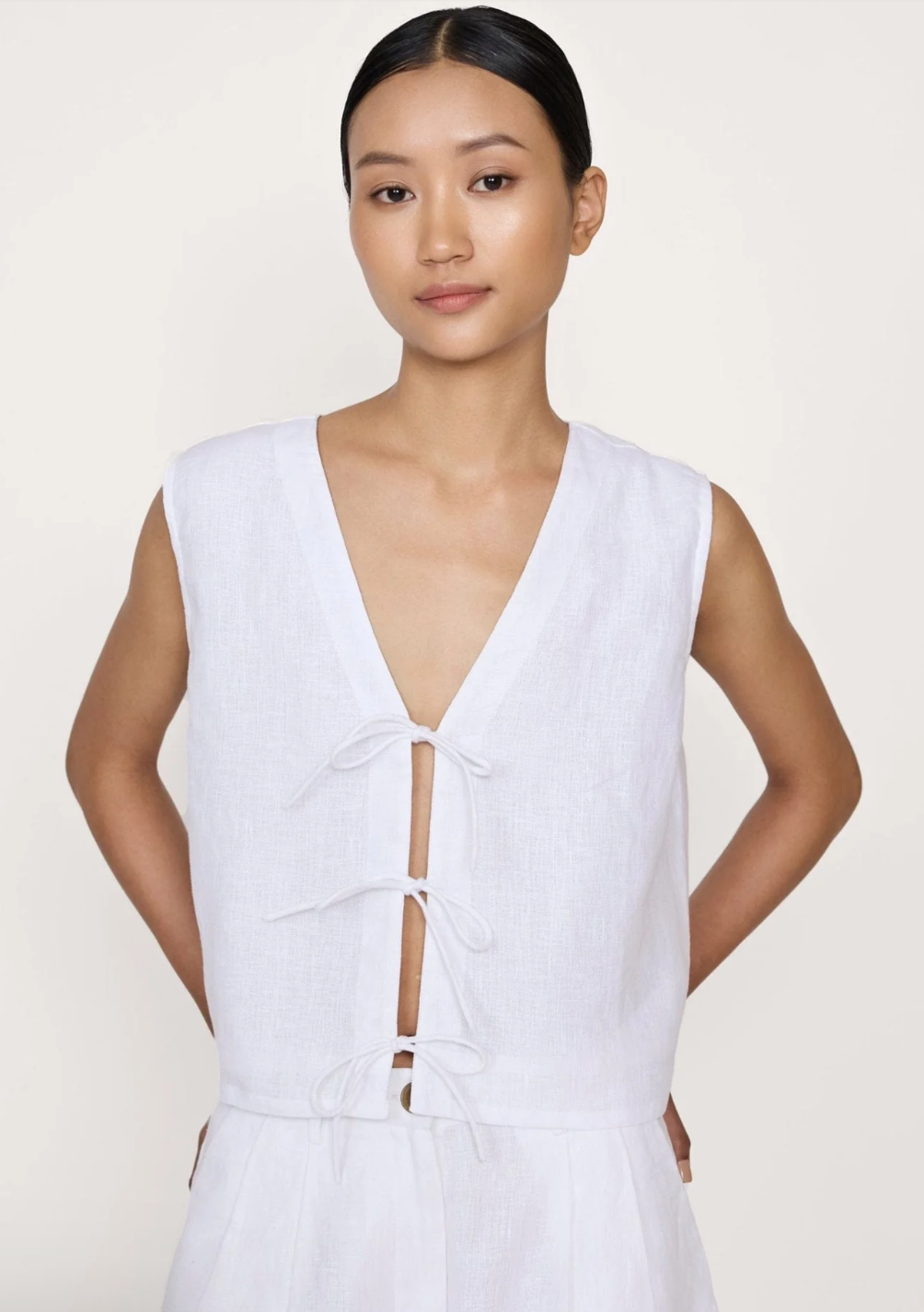 Tie Front Vest in White Linen