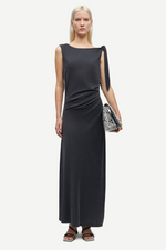 Sasus Dress in Black