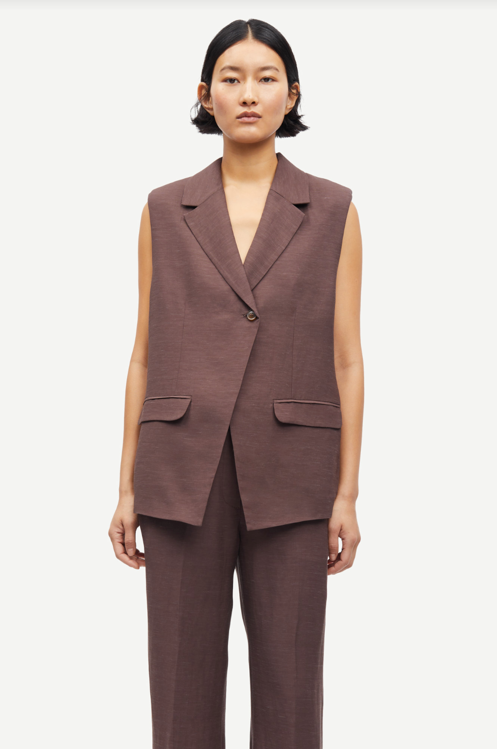Sathena Vest in French Roast