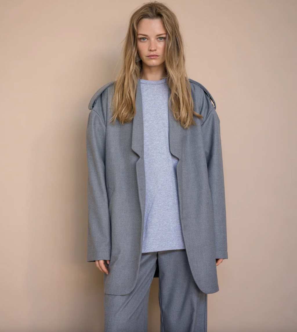 Near Me T-Shirt in Grey Melange