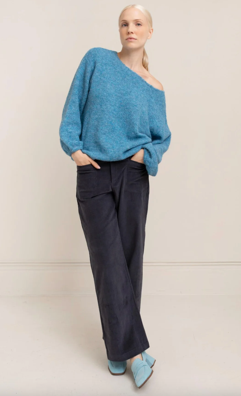 Freya Sweater in Vintage Blue