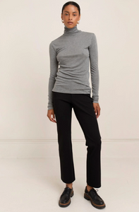 Eva Turtle Neck in Melange Grey