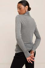 Eva Turtle Neck in Melange Grey