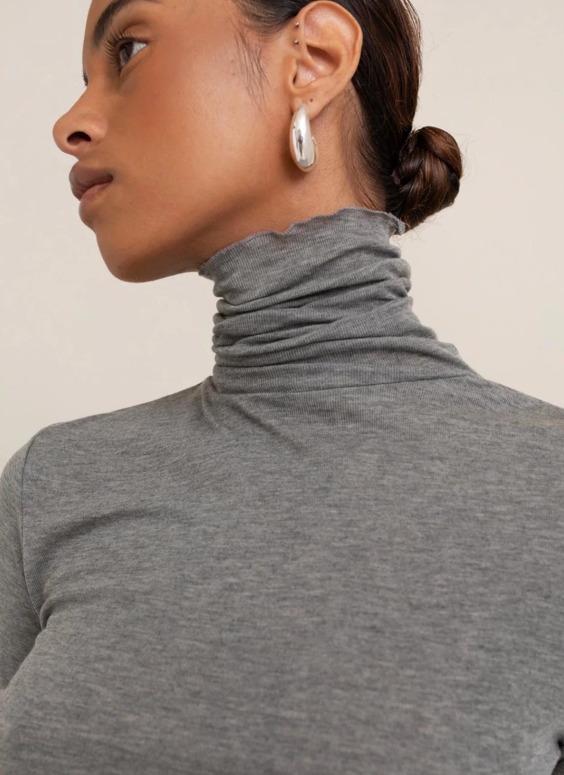 Eva Turtle Neck in Melange Grey