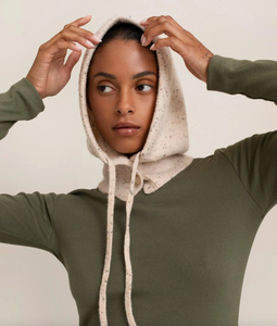 Bara Hood in Oat