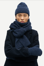 Sajeanne Beanie in Salute