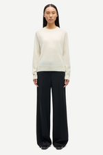 Boston o-neck in Egret