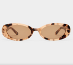 The Morgan in Cream Tort