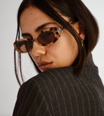 The Morgan in Cream Tort