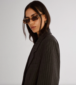 The Morgan in Cream Tort