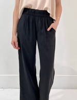 Wherever Cropped Pant in Black