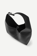 Sakaia Shoulder Bag in Black