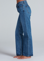 Rosebowl Jean in Port