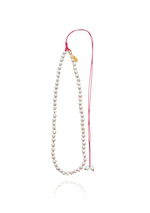Xeni Pearl Rosario Neon Pink