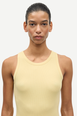 Alexo Tank in Straw
