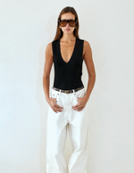 Canyon Deep V in Black