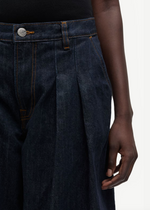 Saharper with Pleat Jeans