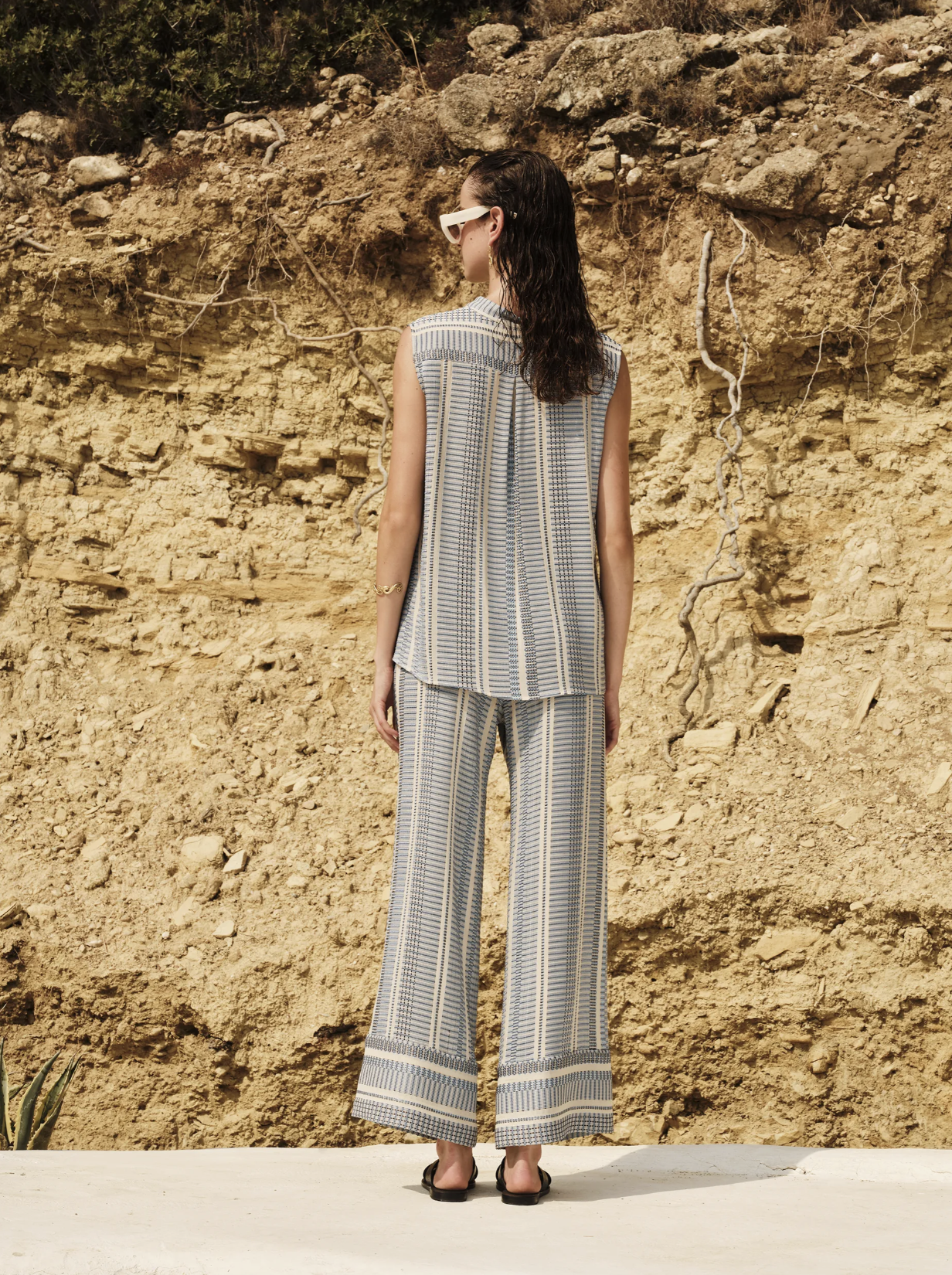 Hera Sleeveless Top in Ivory-Sky Blue